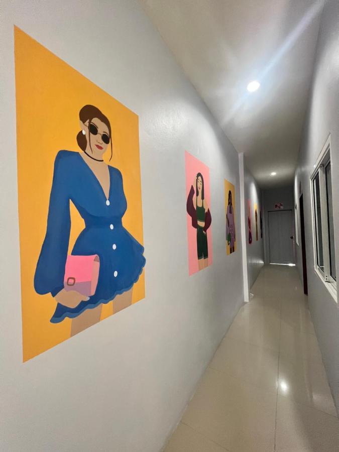 Arena Boutique Hotel Female Only Тонгсала Екстер'єр фото