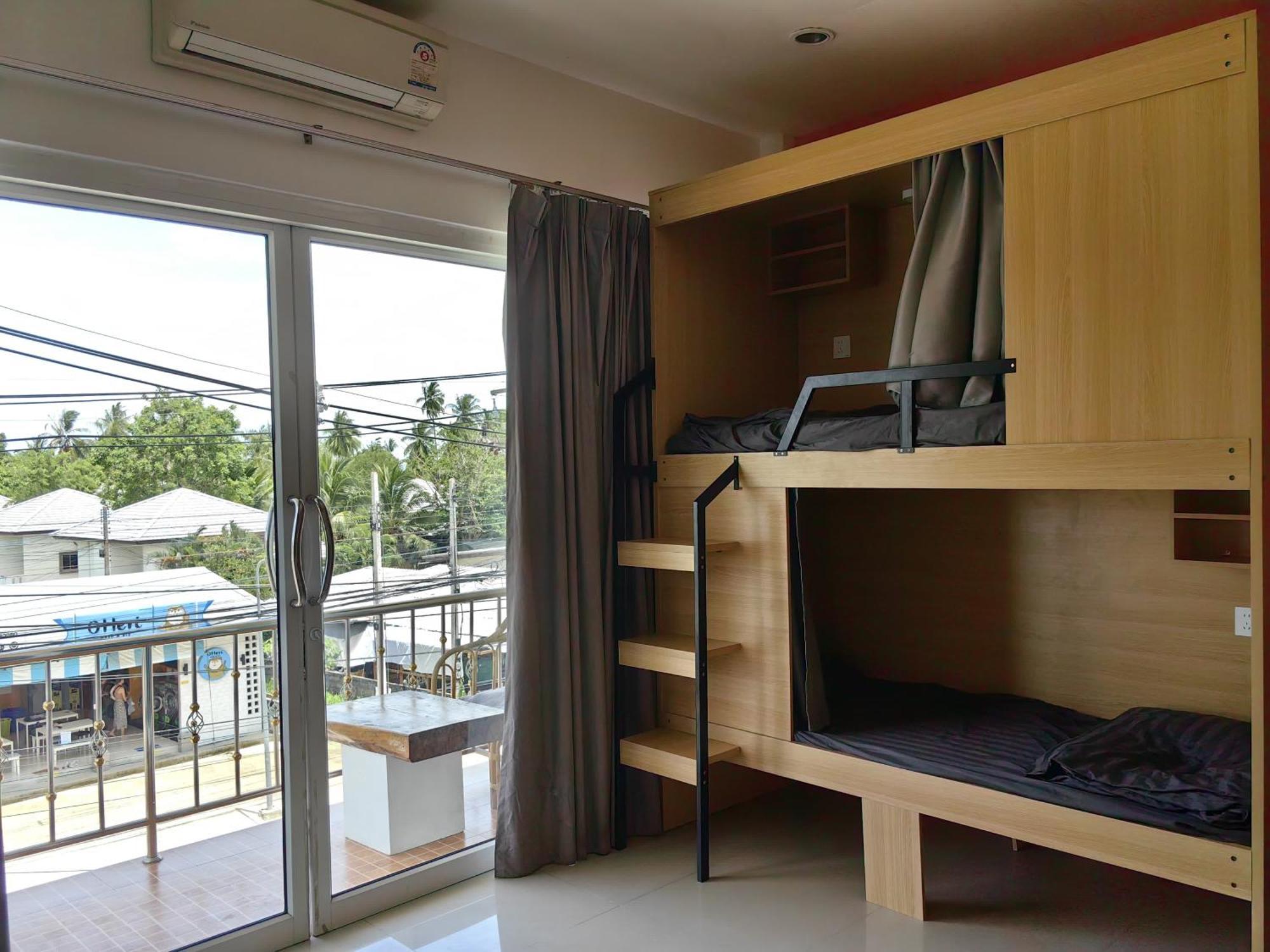 Arena Boutique Hotel Female Only Тонгсала Екстер'єр фото